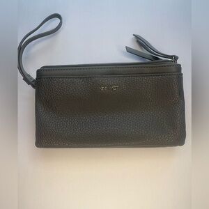 Nine West Gray Wristlet